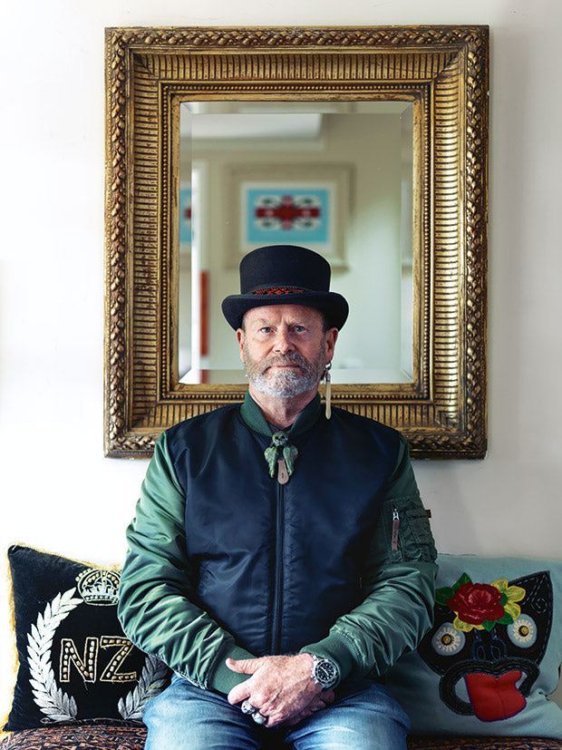 At home with Northland artist Lester Hall